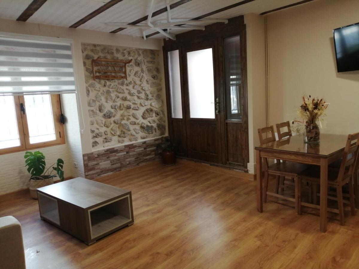 Nueva Tienda De Felipe Apartamento La Tienda Pontones  Eksteriør billede
